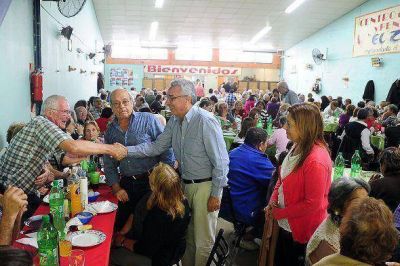 Cumplea�os de los Centros de Jubilados 