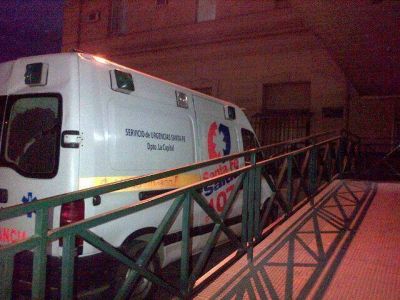 Un herido de arma de fuego y un apu�alado fue el saldo de ayer a la madrugada