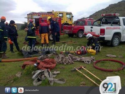Bomberos de Pig�� se capacitaron en Sierra de la Ventana 