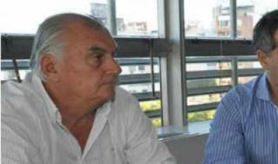 Hip�lito Yrigoyen: Intendente Tkacik mantuvo una reuni�n con el Ministro Alejandro Rodr�guez