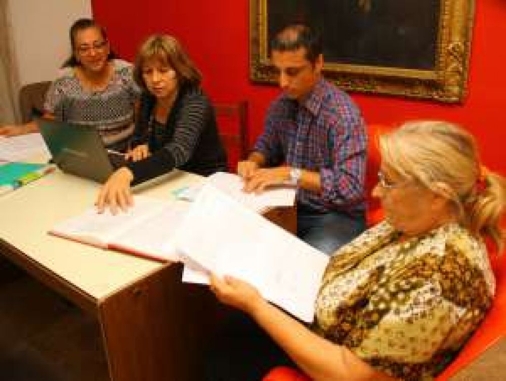UCR: la Junta le dio de baja a la lista oficialista