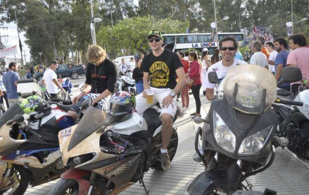 Los motoqueros aficionados �invadieron� Las Termas