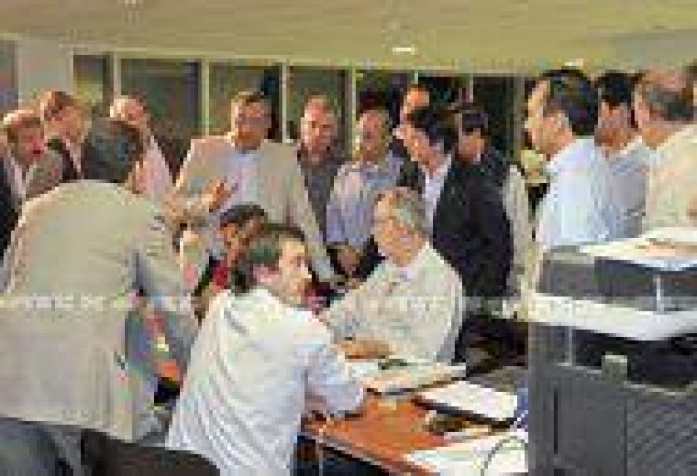 Personas Jur�dicas comienza el an�lisis de las elecciones