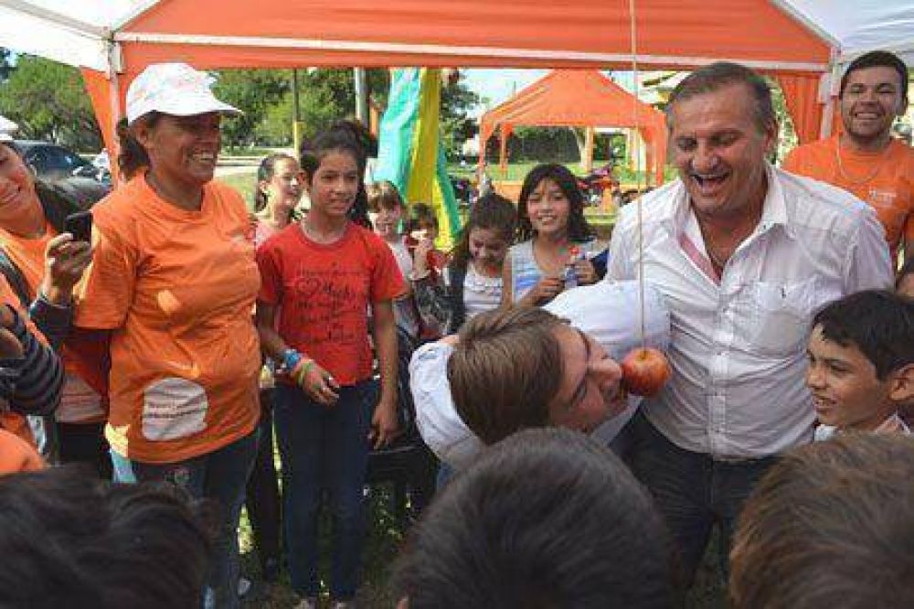 Resistencia: El Municipio desembarc� en Villa R�o Negro con actividades para la familia