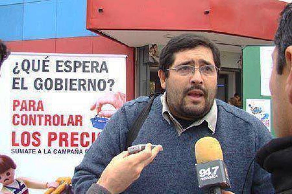 Si no pueden controlar los precios en supermercados, no lo har�n en los almacenes