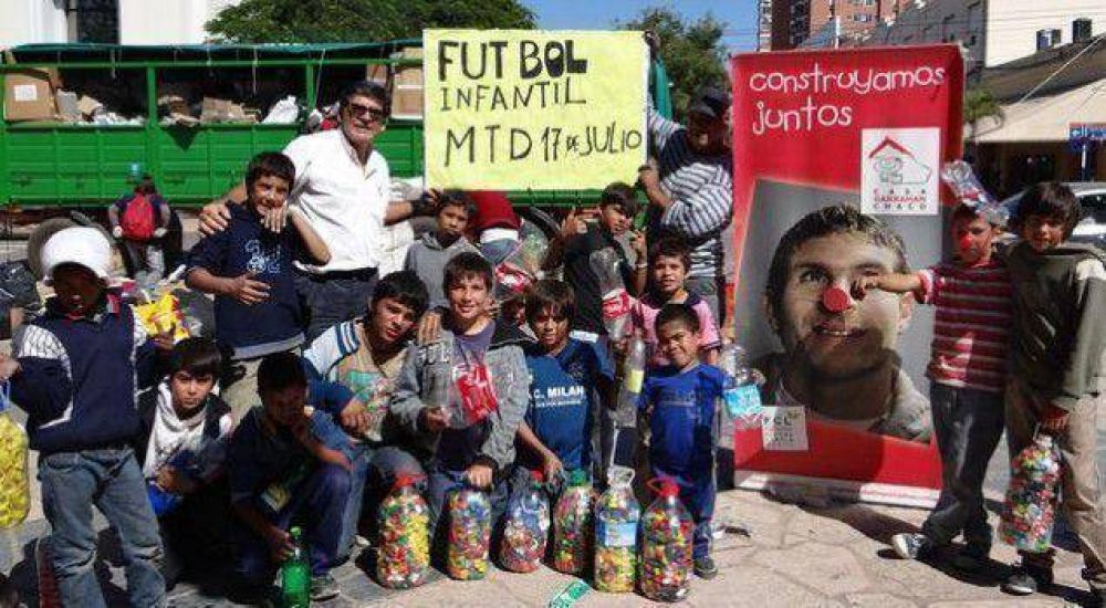 Nace el equipo de f�tbol infantil �Los Piqueteritos�