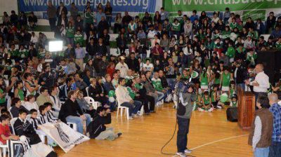 Buzzi: �A los que hacen bien las cosas hay que darle m�s que a los otros; no los vamos a dejar solos�