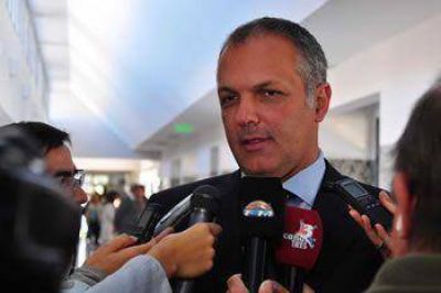 Buzzi insisti� que Chubut no pondr� plata por la expropiaci�n de YPF