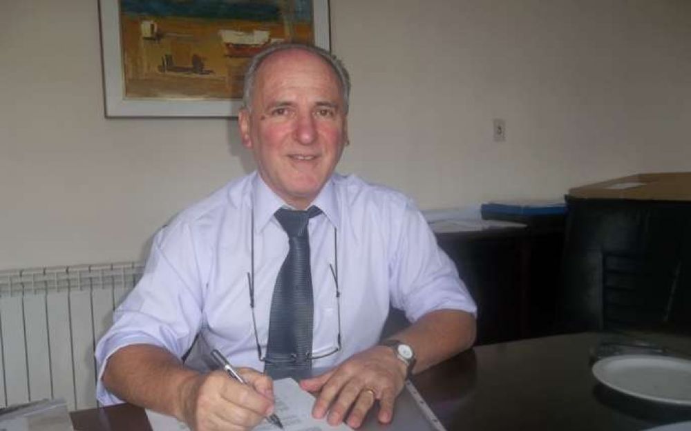 El rector Jorge Gerard agradeci� el apoyo de la asamblea universitaria