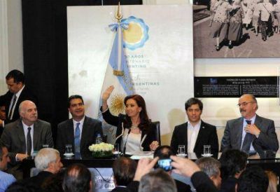 Prorrogan el vencimiento de las deudas provinciales y lanzan el �FONDEAR�