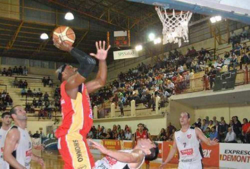 San Mart�n festej� en suplementario
