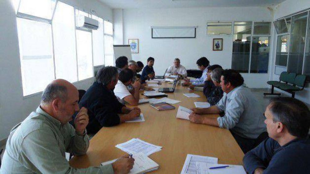 El Gobierno Provincial define junto a productores de Telsen la asistencia tras el temporal