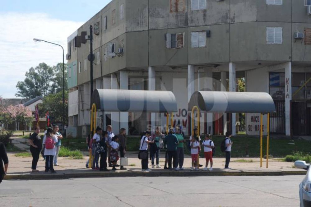Las l�neas 4 y 8 normalizaron el recorrido en el Centenario