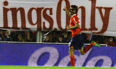 Con pol�mica, Independiente venci� a Sportivo Belgrano