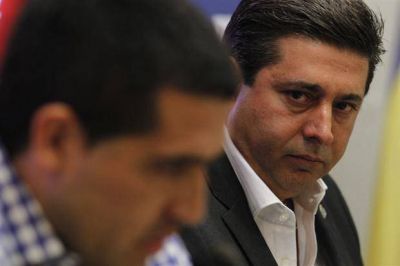 Daniel Angelici y el contrato de Riquelme: 