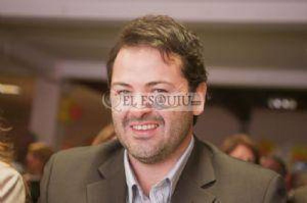 Con un proyecto, Pastoriza cuestiona el puente defendido por Brizuela