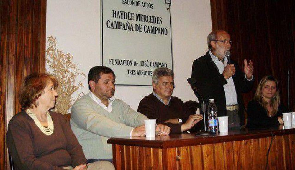 Presentaron localmente el Instituto de Formaci�n Ciudadana �Arturo Illia�