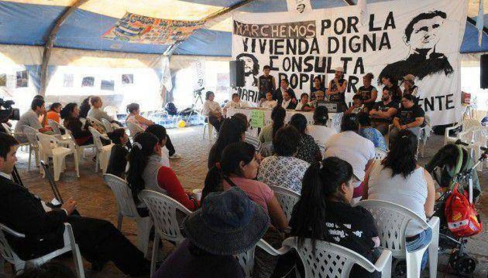 El acampe villero que est� en el Obelisco ya cumpli� una semana