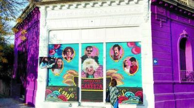 Villa Crespo de estreno: murales de pel�culas en el Paseo de la fama
