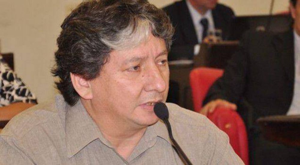 Acosta conden� el accionar policial en el desalojo en Barranqueras