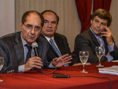 Bajar�an de 15 a 10 a�os las condenas m�ximas para los narcotraficantes