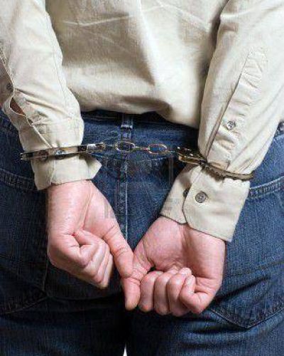 Detienen a un hombre denunciado por encerrar, golpear, cortar, quemar y querer abusar sexualmente de una amiga
