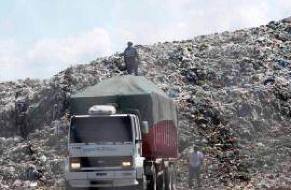 Trazan plan de contingencia para la transferencia de basura a Overo Pozo