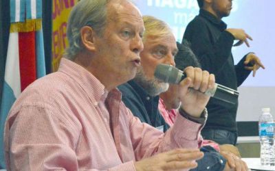 Consider� �positiva� la precandidatura de Urribarri