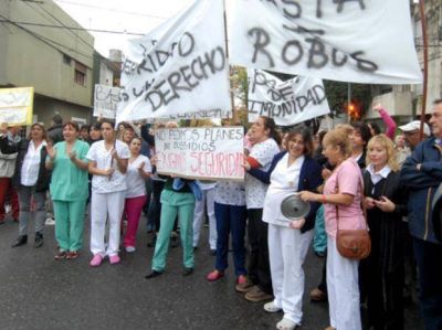 Asamblea de los trabajadores del Hospital Vilela para reclamar m�s seguridad