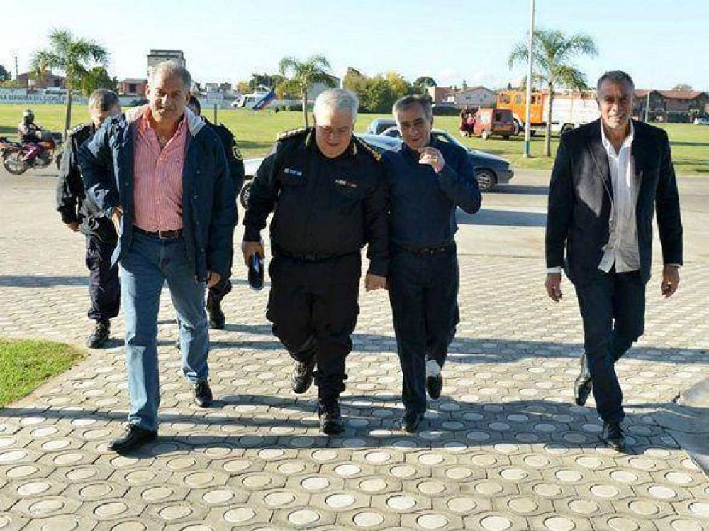 Cariglino recibi� a funcionarios provinciales de Seguridad