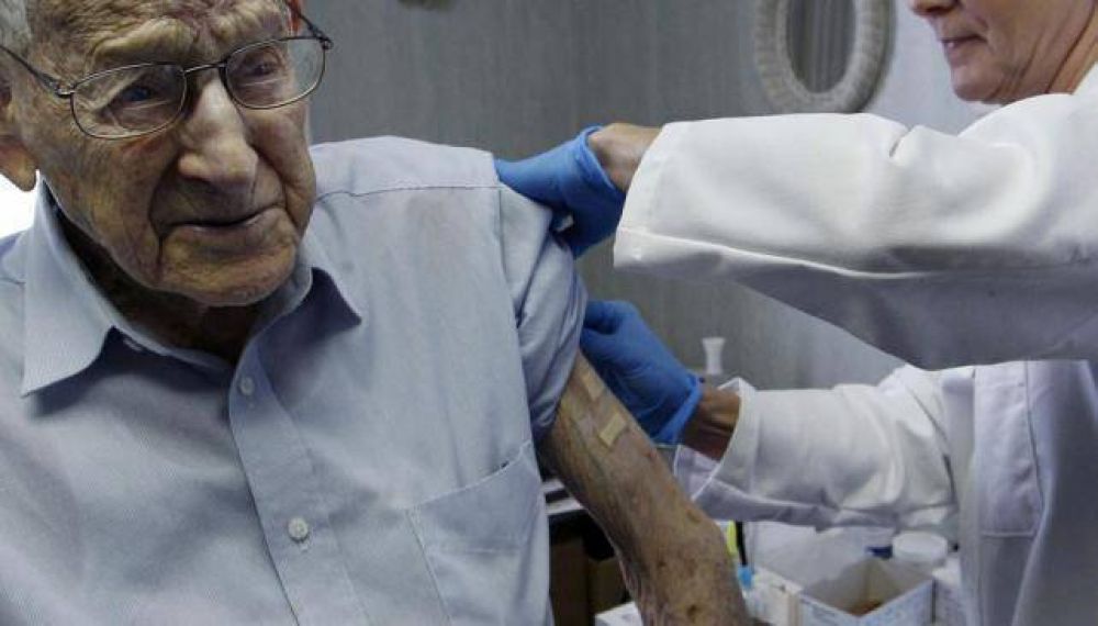 Pami: dificultades para hallar vacuna en farmacias