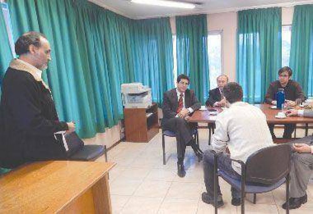 Busca radicarse una f�brica de veh�culos ecol�gicos