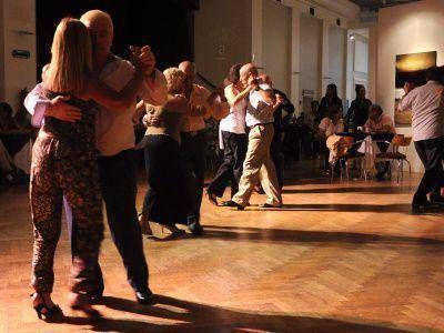 NOCHE DE MILONGA EN EL AUDITORIUM