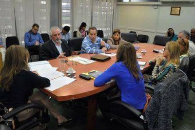 Ben�tez respondi� a planteos del Foro de Prestadores en la Comisi�n de Salud