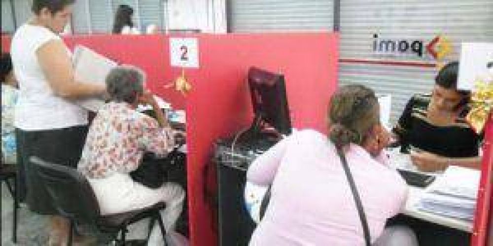 Pami firm� un convenio para dar asistencia m�dica a sus empleados