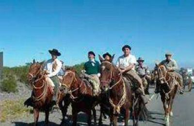Angaco, anfitri�n del XVIII festival de doma y folclore
