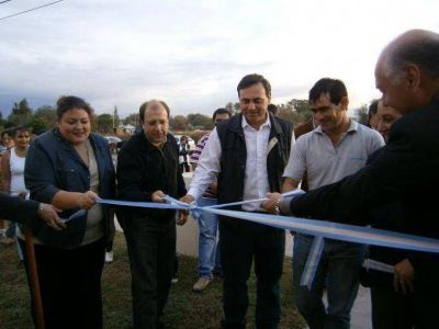 Familias recibieron viviendas