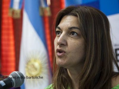 Tambi�n renunci� Mar�a Marta Peralta