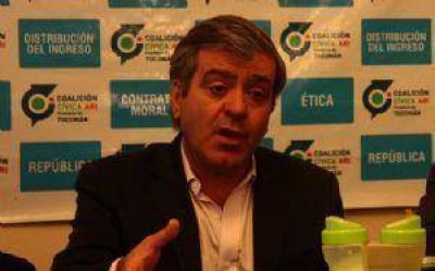 Cano: �Uno de cada dos tucumanos es pobre�