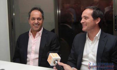Scioli, Camau y Capitanich se muestran con R�os de cara a 2015