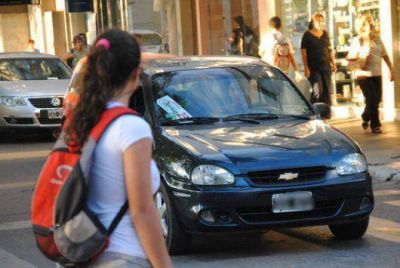Remises analizan aumentar a $15 la tarifa m�nima para el mes que viene