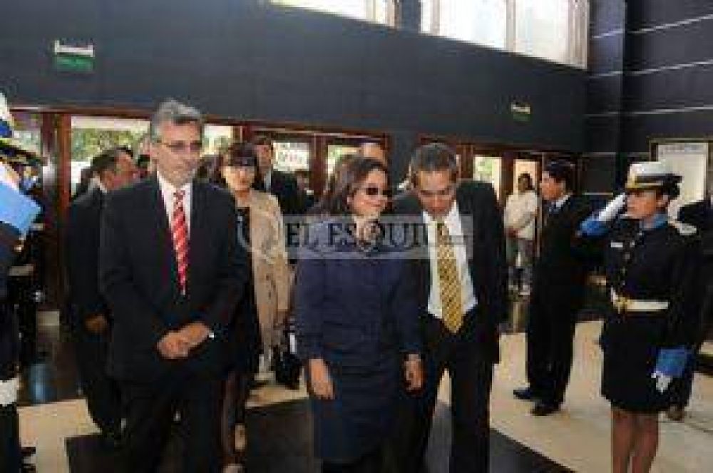 El Gobierno anunci� que se otorgar�n pr�stamos con los fondos de la AGAP