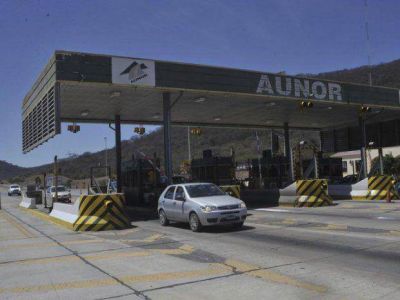 Tras nueve a�os con tarifa congelada, Aunor deja el peaje