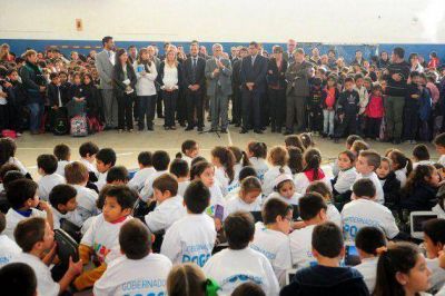 Poggi: �Las escuelas p�blicas digitales est�n plenamente integradas a la educaci�n de San Luis�