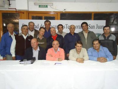 Los chacareros reeligieron a Juan Carlos Gim�nez