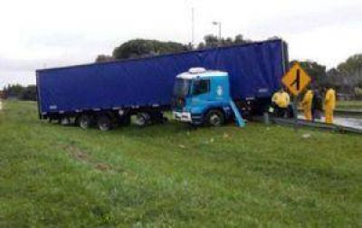 Detuvieron a un camionero que manej� ebrio en la ruta 2 de Buenos Aires