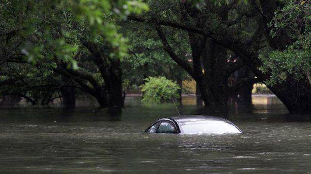 Alerta en EE.UU. por fuertes lluvias que generan inundaciones