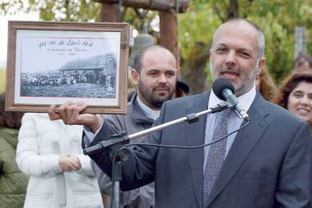 Buzzi anticip� que el excedente de regal�as de la renegociaci�n por Futaleuf� ser� destinado a Esquel y Trevelin