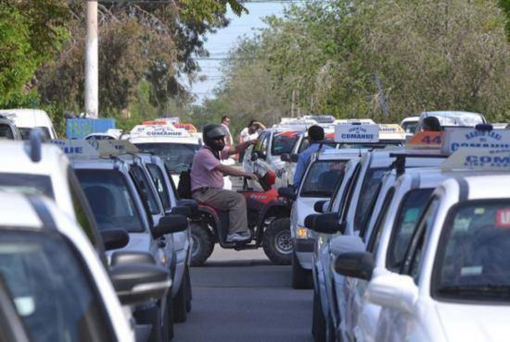 Taxistas de R�o Negro buscan con Provincia reforzar la seguridad