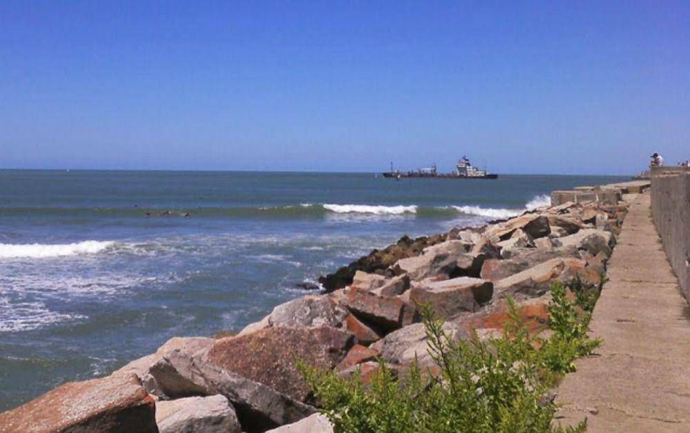 Hallaron el cuerpo sin vida de una mujer en Playa Grande